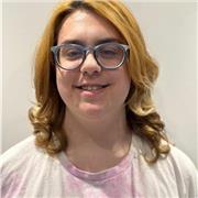 Doy clases particulares adaptadas a los alumnos, mis especialidades son las ciencias naturales, pero me puedo preparar para enseñar cualquier materia